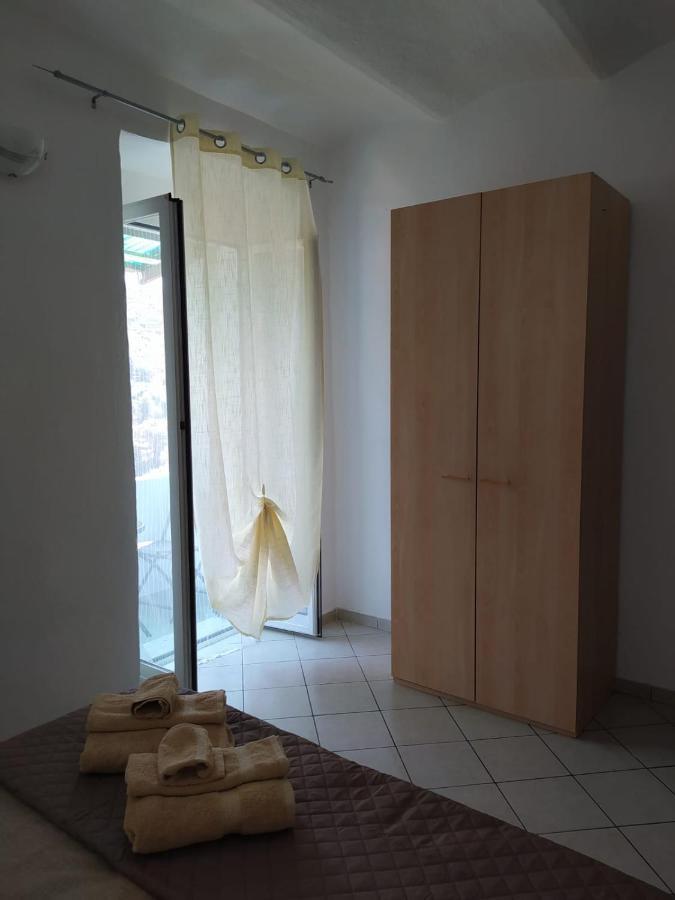 Appartement Ca' Isabella à Vallebona Extérieur photo